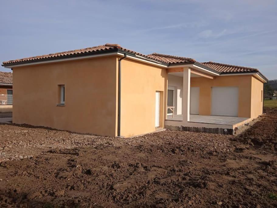 La Villa Des Muriers Tres Spacieuse Dans Un Environnement Calme Malause Buitenkant foto